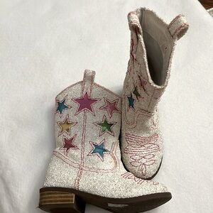 Cute to the core -Glitter boots